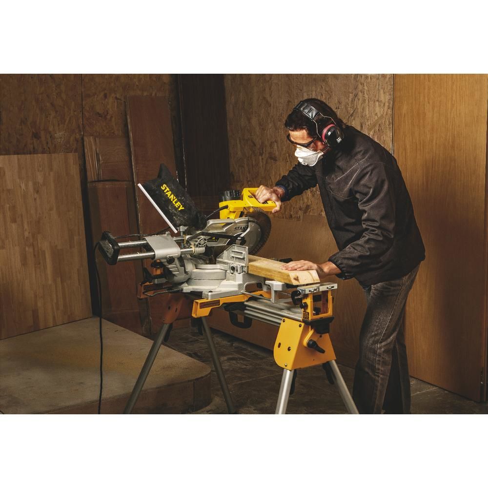 FIERASTRAU DE MASA STANLEY SM18
