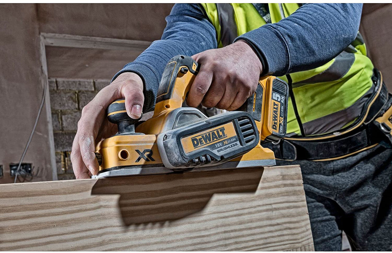 Rindea cu acumulator DeWALT DCP580NT