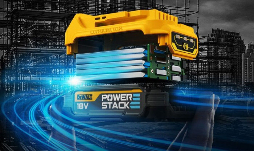 Acumulator compact powerstak de 18V DCBP034-XJ