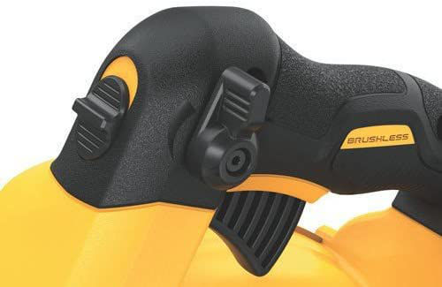 Suflanta de aer cu acum.DeWALT  DCM562PB