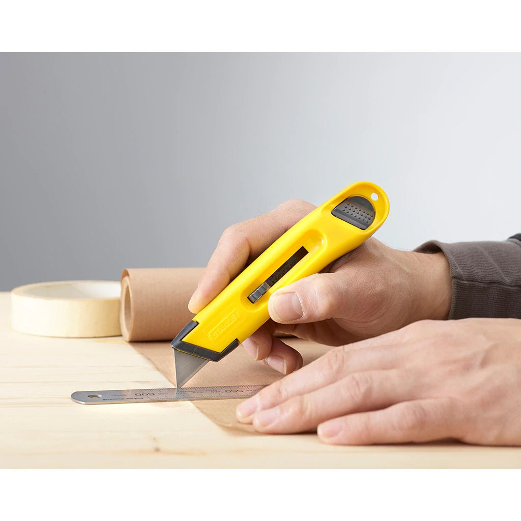 Cutit cu lama retractabila 150mm 0-10-088